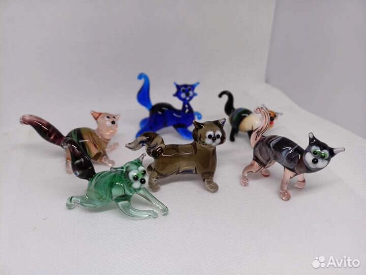 Фигурки из стекла. Кошки-мышки