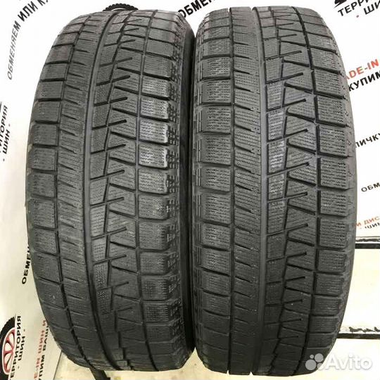 Bridgestone Blizzak Revo GZ 225/60 R17