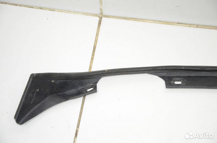 Датчик двери багажного отделения левый Nissan