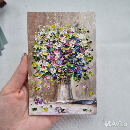 Миниатюра картина с цветами маслом натюрморт цветы