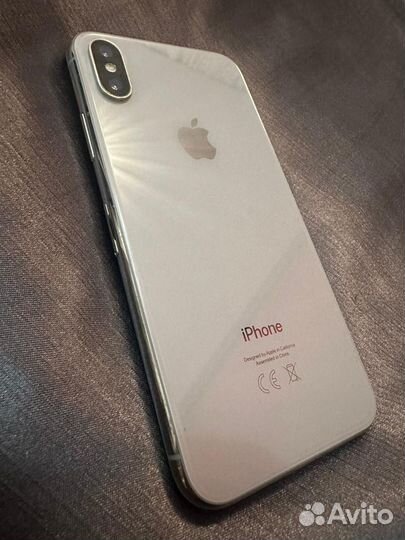 iPhone X, 64 ГБ