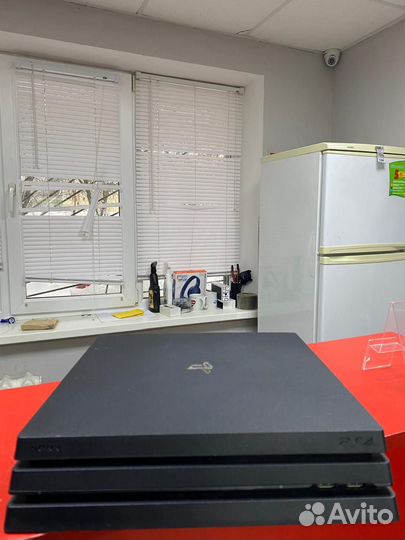 Игровая приставка Sony PlayStation 4 Pro 1000 гб