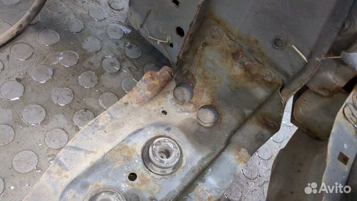 Рамка передняя Honda CR-V, 2006