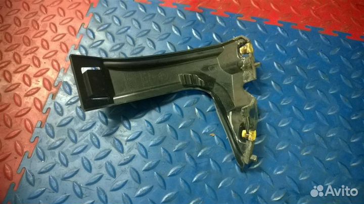 Кронштейн крыла переднего правый BMW 5-серия F10