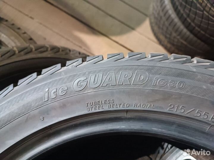 Yokohama Ice Guard IG30 215/55 R17 94Q