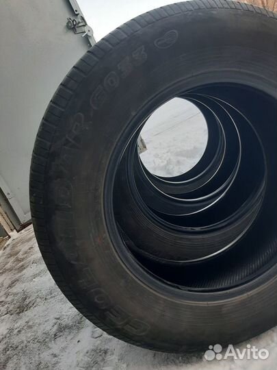 Yokohama Geolandar G033 215/70 R16