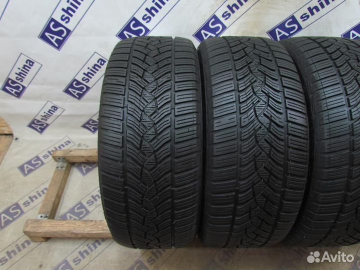 Goodyear UltraGrip Performance Gen-1 225/50 R17 96R