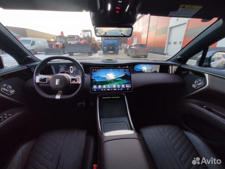 Avatr 11 580 л.с. AT, 2023, 12 836 км