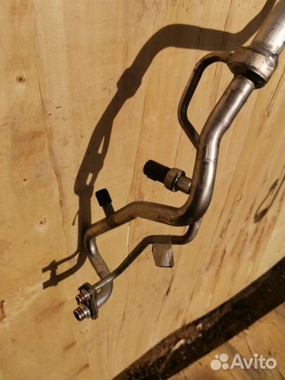 Трубка кондиционера Ford Mondeo 4 2.0 дизель 2013