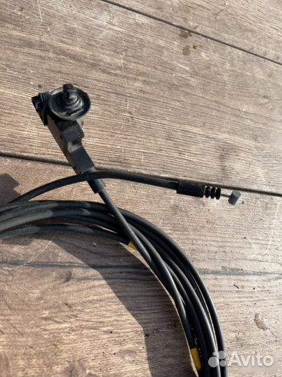 Трос открывания бензобака Nissan Qashqai J10 2.0