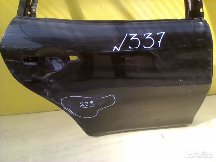 Infiniti M Y51 Дверь задняя правая