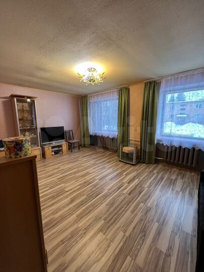 4-к. квартира, 92,2 м², 2/2 эт.