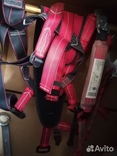 Страховачная привязь