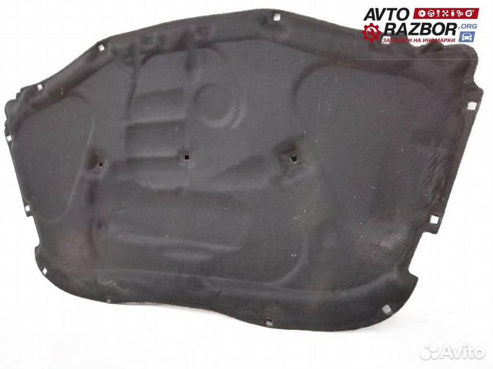 Шумоизоляция капота VW Touareg 2002-2010