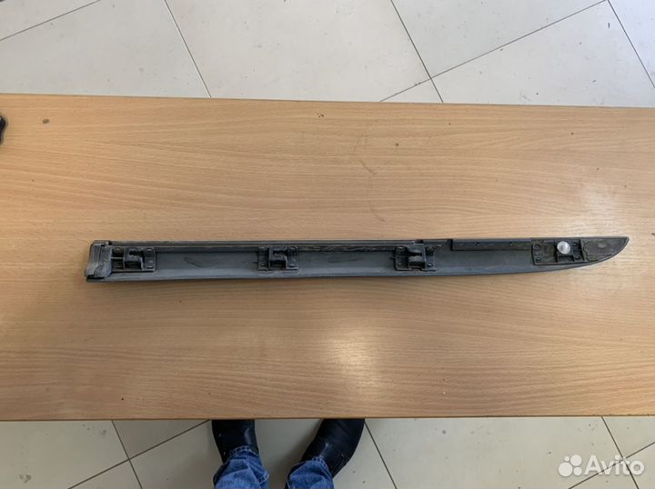 Молдинг задней правой двери Lexus GS 450h 05-11