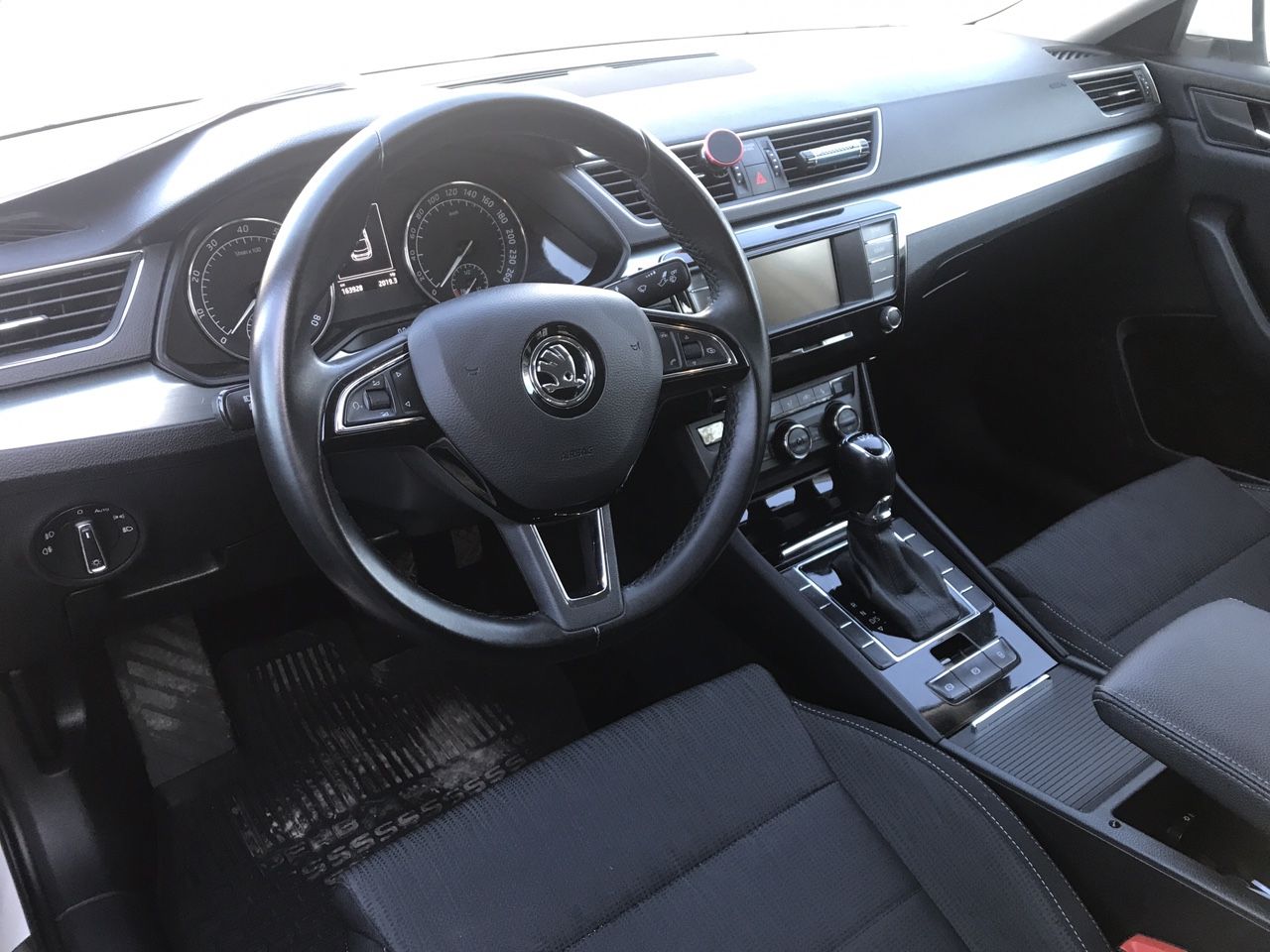 Skoda Superb: фото владельца