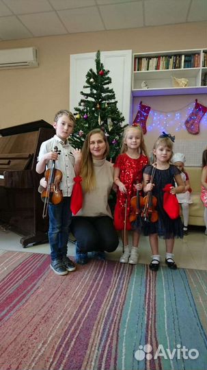 Репетитор по игре на скрипке