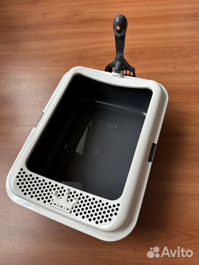 Лоток для кошек с совком новый