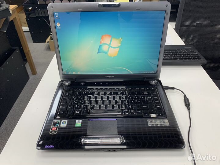 Ноутбук Toshiba satellite a300