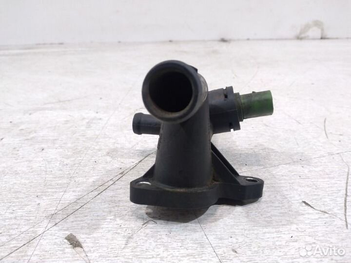 Трубка охлаждающий жидкости Volkswagen Bora 1