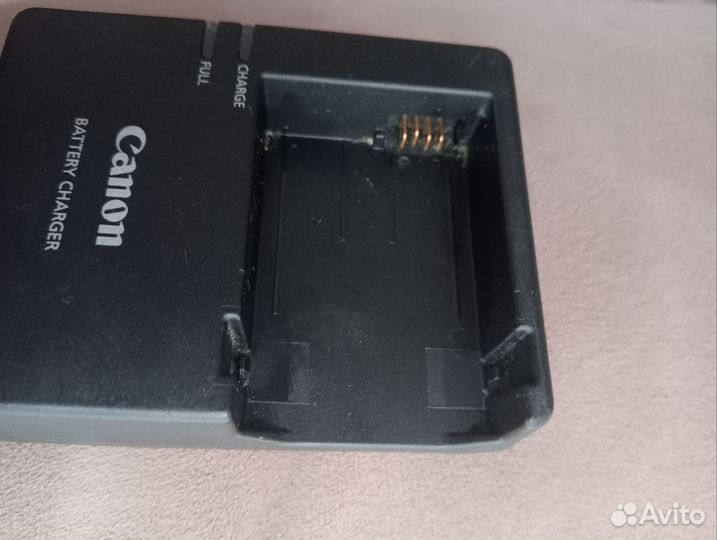 Canon LC-E8C LC-E8E Battery Charger