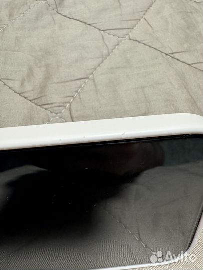Оригинальный чехол на iPhone 13 pro max