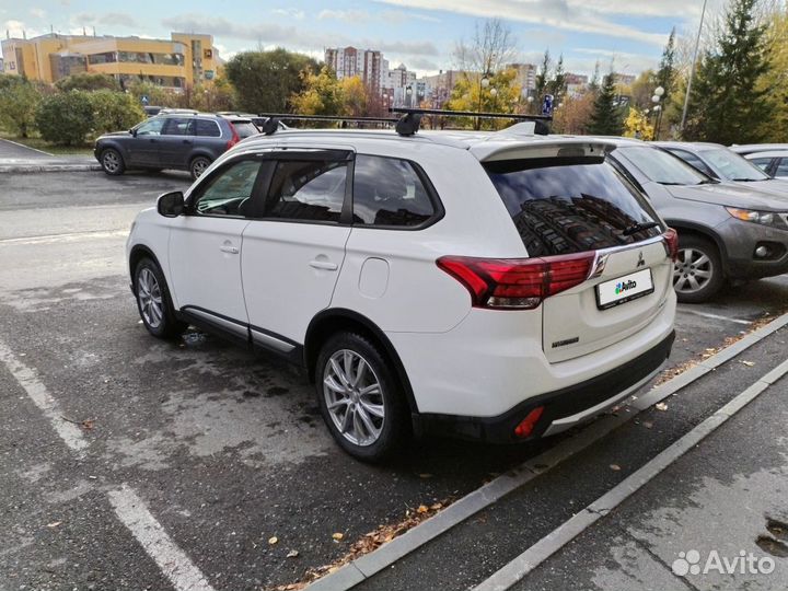 Mitsubishi Outlander 2.4 CVT, 2018, 145 000 км