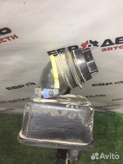 Горловина топливного бака Peugeot 306 универсал 1