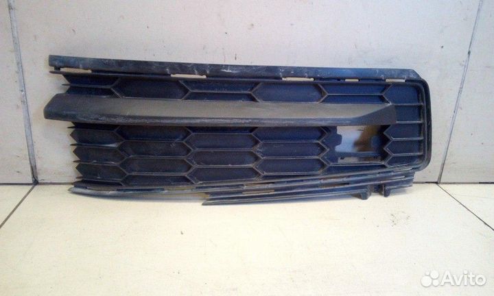 Решетка в бампер левая Skoda Kodiaq