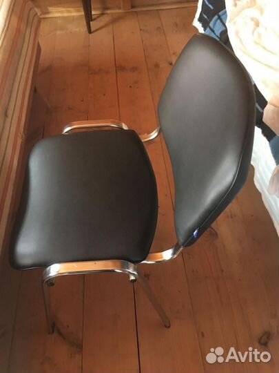 Офисные стулья изо