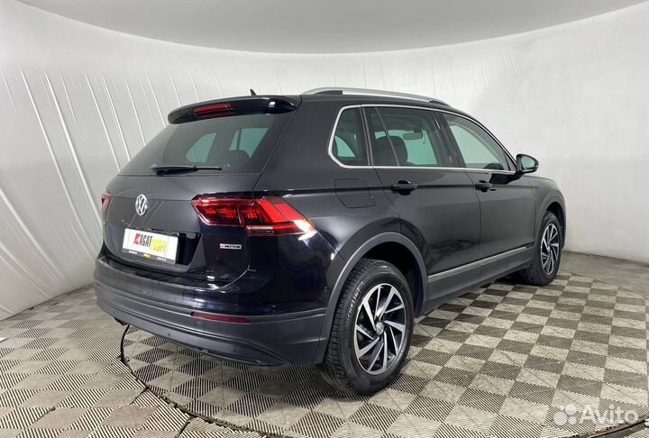 Volkswagen Tiguan 2.0 AMT, 2018, 53 602 км