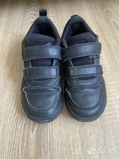 Кроссовки adidas оригинал