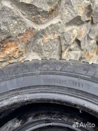 Michelin X-Ice North 3 235/55 R17