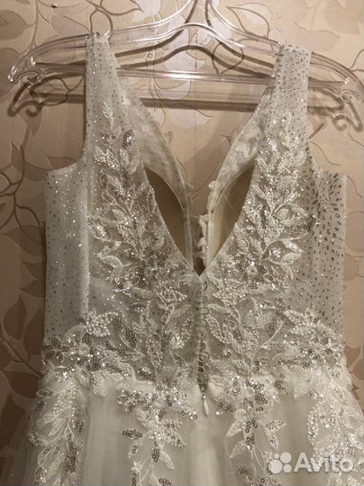 Свадебное платье 42-44 новое
