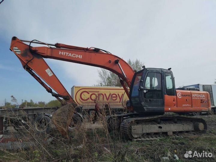 Гусеничный экскаватор Hitachi ZX200, 2005