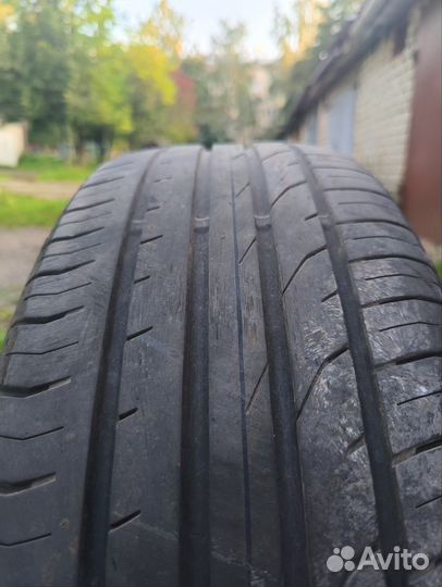 Continental ContiPremiumContact 2 215/55 R18