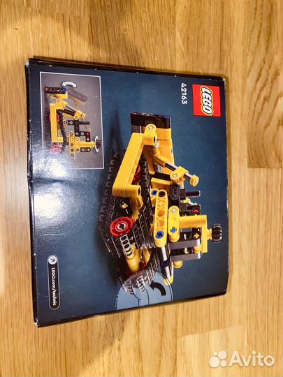 Lego technic 42163 Бульдозер