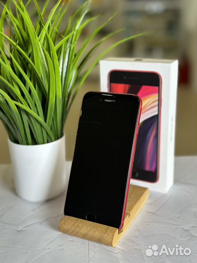 iPhone SE (2020), 64 ГБ