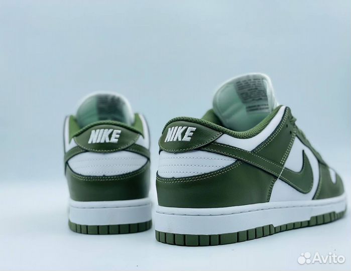 Кроссовки Nike Dunk Low