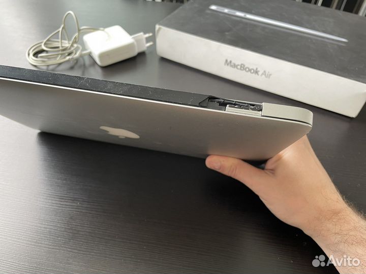 Ноутбук Macbook Air 11 late 2010