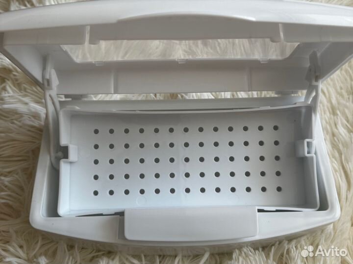 Бокс для обработки инструментов