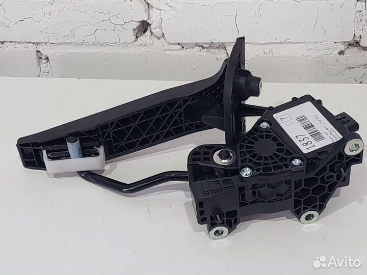 Педаль газа Toyota Rav4 XA50 XA25AA 2021