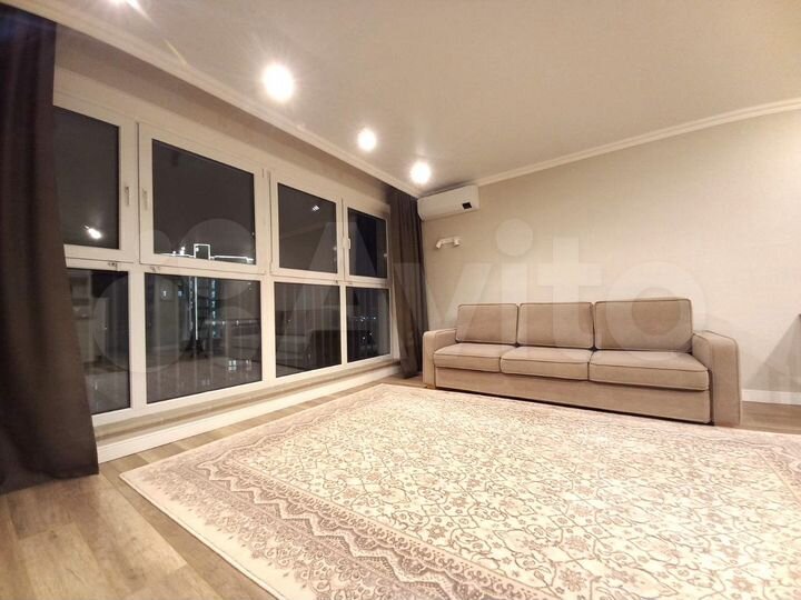 Квартира-студия, 35,2 м², 13/18 эт.