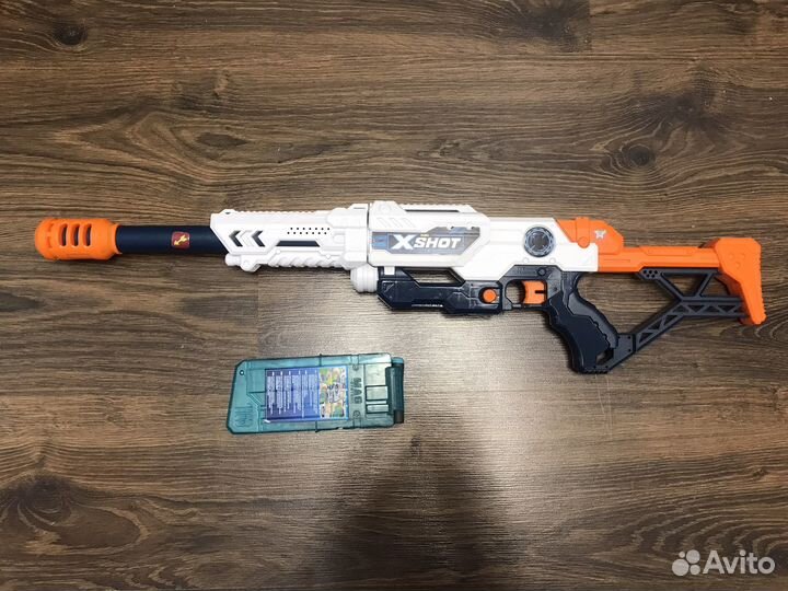 Nerf Xshot бластер