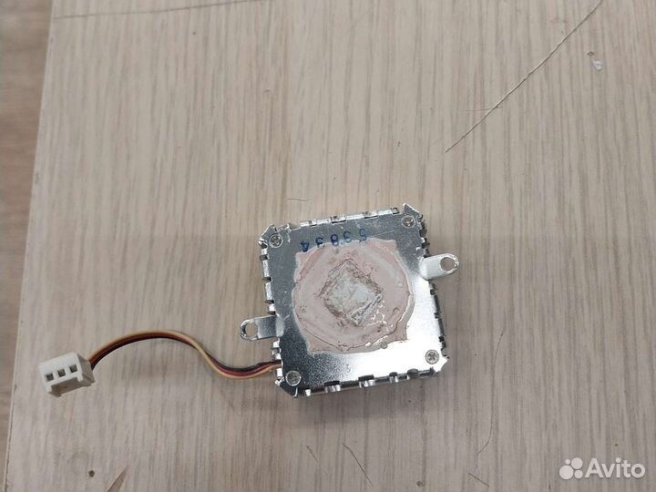 Охлаждение на материнскую плату nForce4