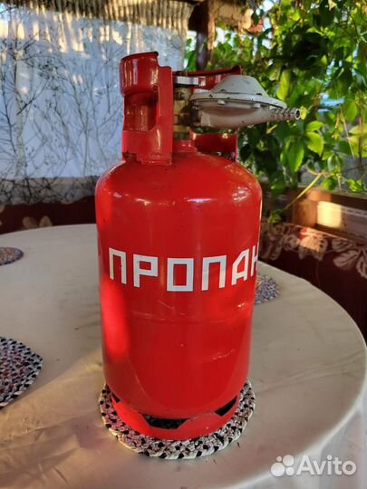 Баллон пропан 12 с редуктором как новый
