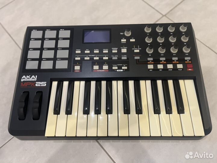 Midi-клавиатура akai MPK25