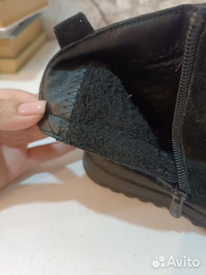 Ботинки демисезонные для девочки 32