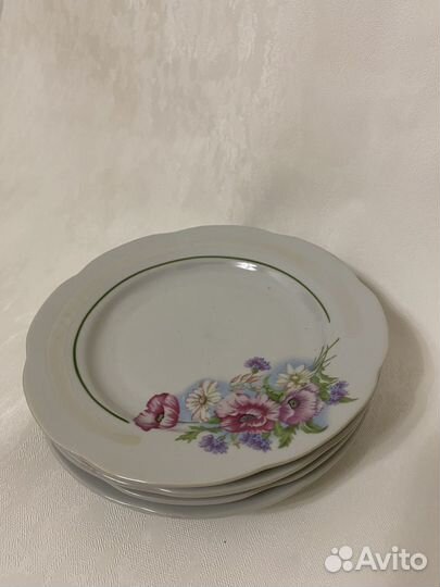 Тарелка десертная