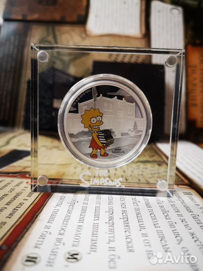 Монета серебро Лиза Симпсон